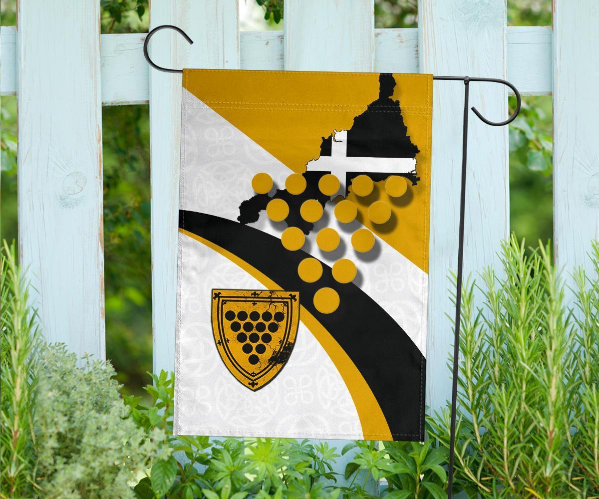 Cornwall Celtic Flag - Cornish Flag With Duke of Cornwall - Vibe Hoodie Shop