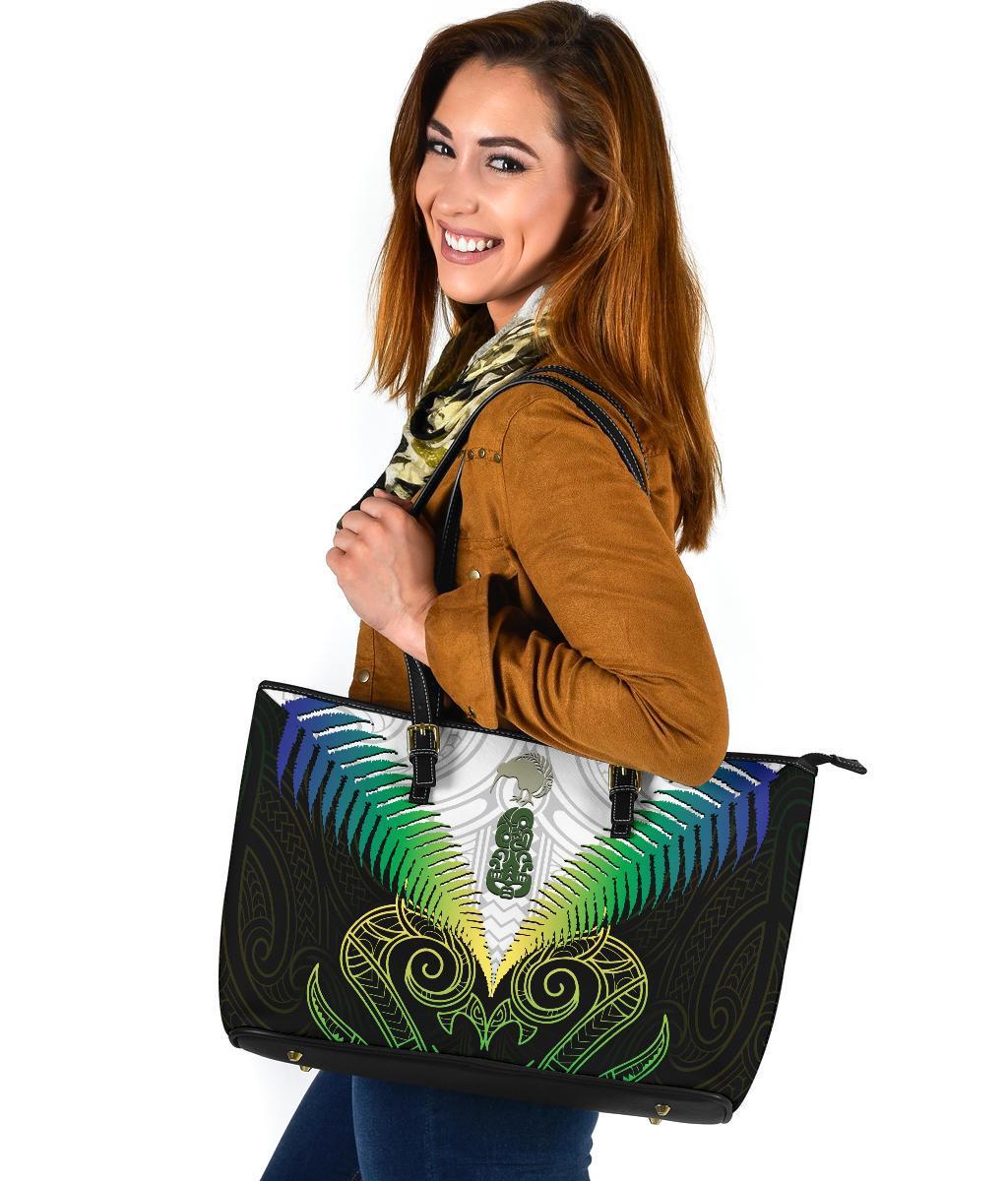 maori-manaia-new-zealand-large-leather-tote-rasta