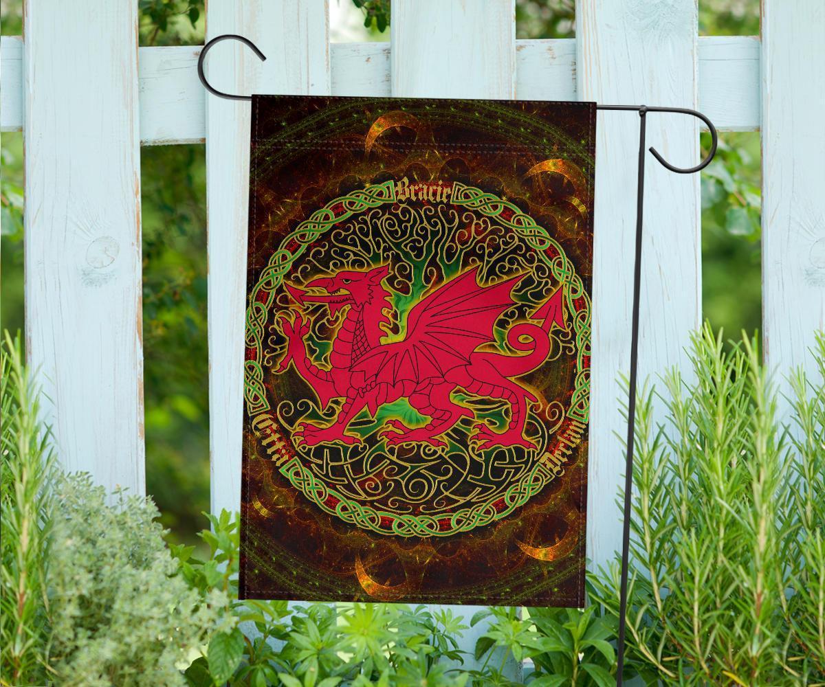 Celtic Flag - Wales Cymru With Celtic Tree (Brown) - Vibe Hoodie Shop