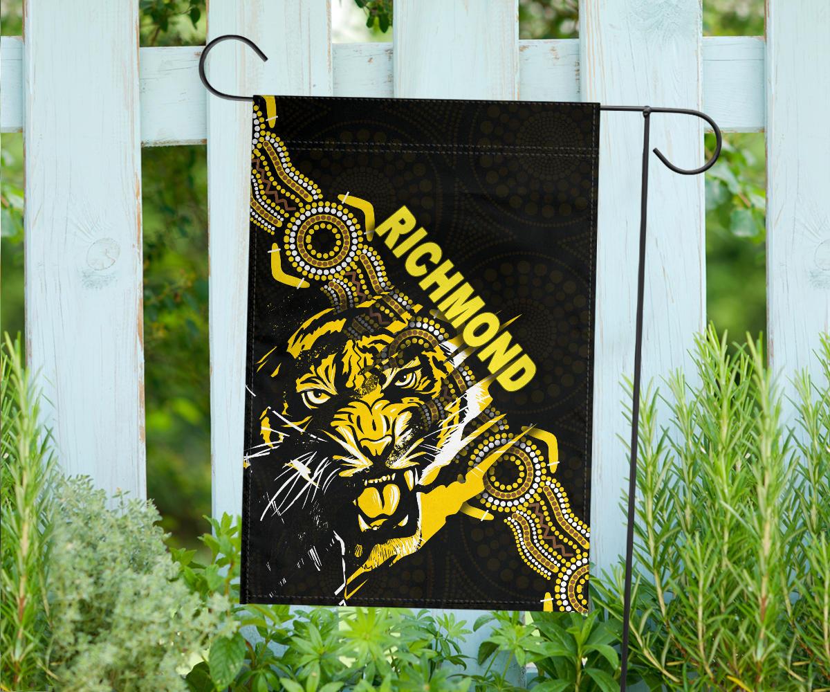 Richmond Flag Power Tigers Indigenous - Vibe Hoodie Shop