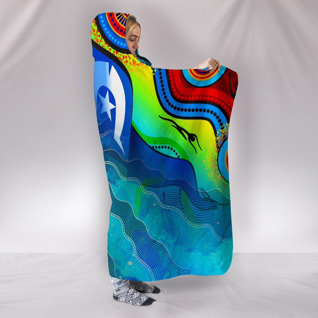 hooded-blanket-torres-strait-islanders-flag-with-aboriginal-patterns-blanket