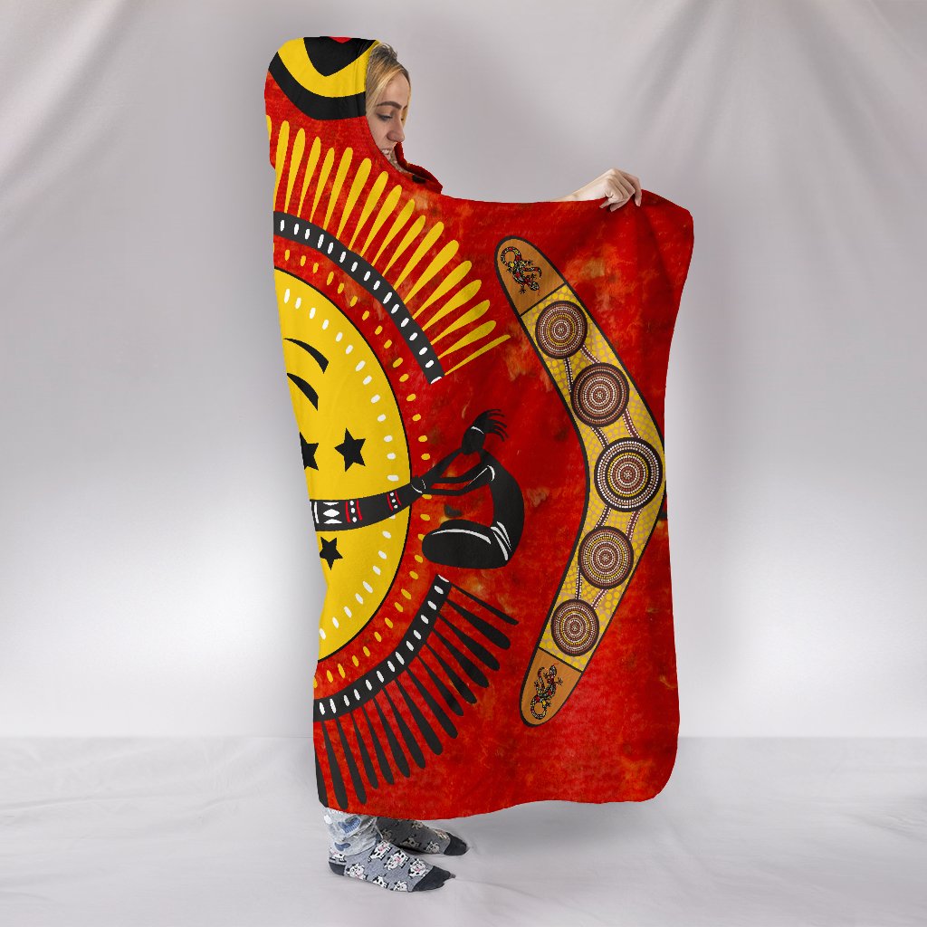 aboriginal-hooded-balnket-boomerang-pattern