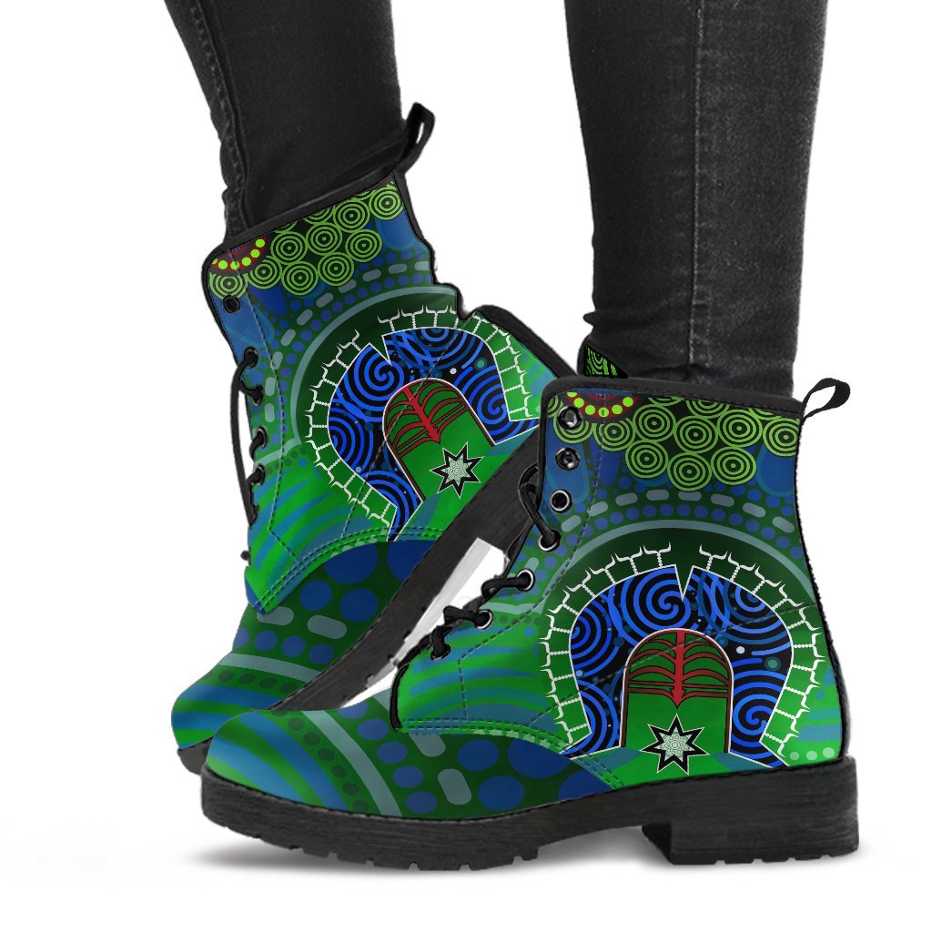 torres-strait-leather-boots-dhari-and-dot-patterns