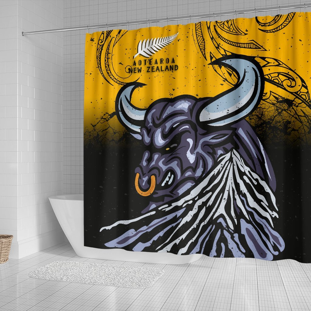 new-zealand-maori-shower-curtain-taranaki-bull