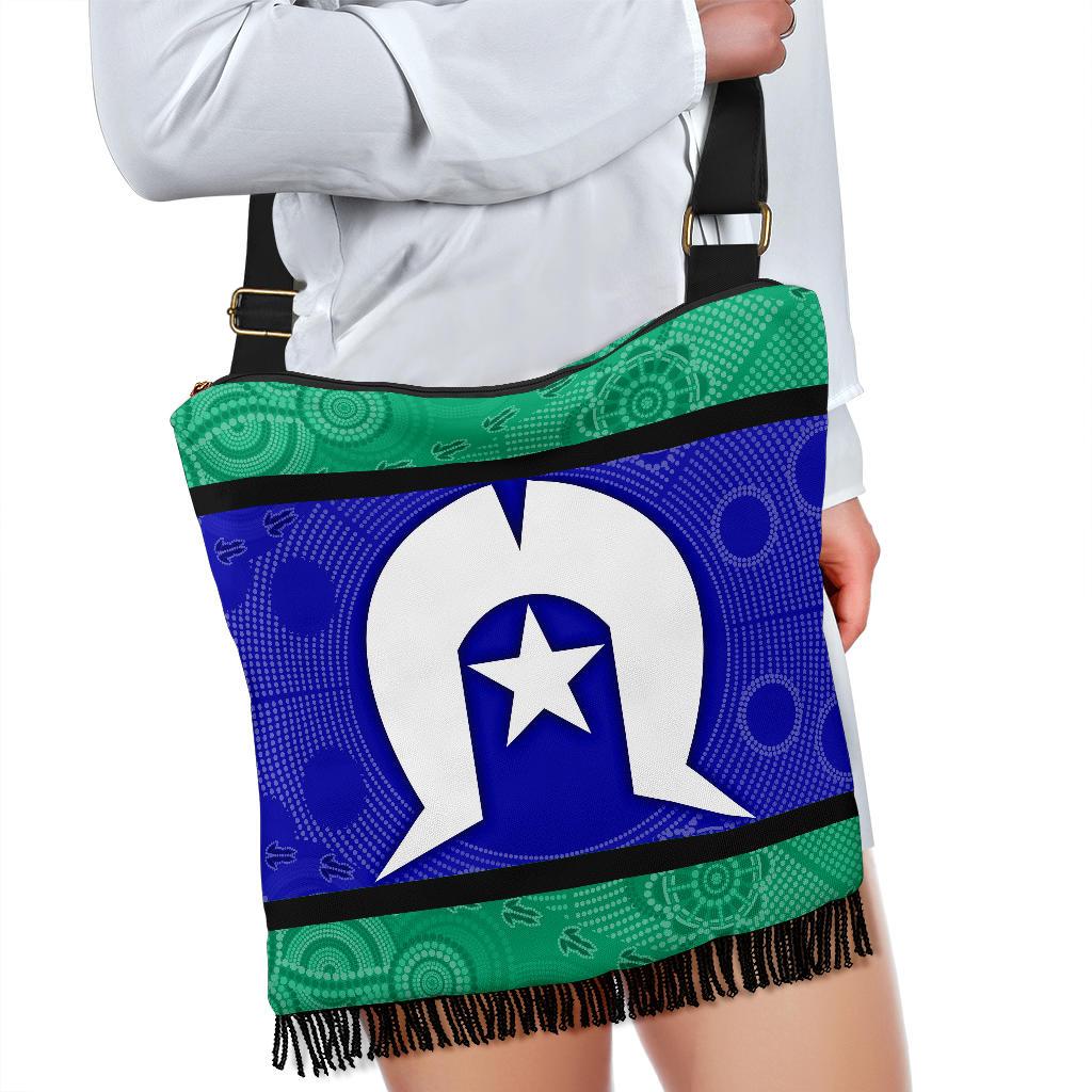 aboriginal-boho-bagstorres-strait-islands-flag-with-aboriginal-patterns