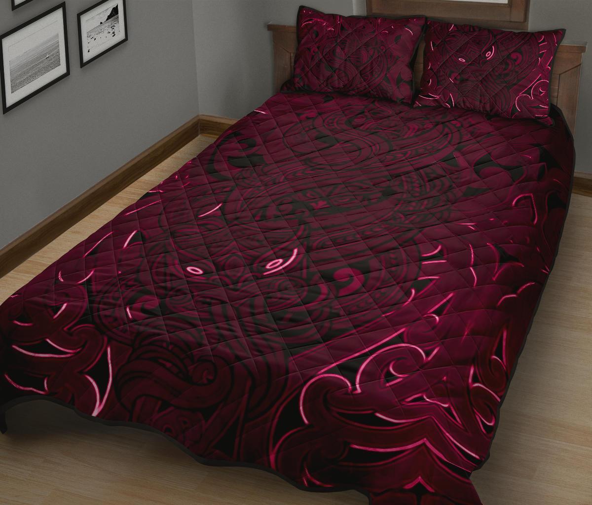 New Zealand Quilt Bed Set, Maori Gods Quilt And Pillow Cover Tumatauenga (God Of War) - Pink - Vibe Hoodie Shop