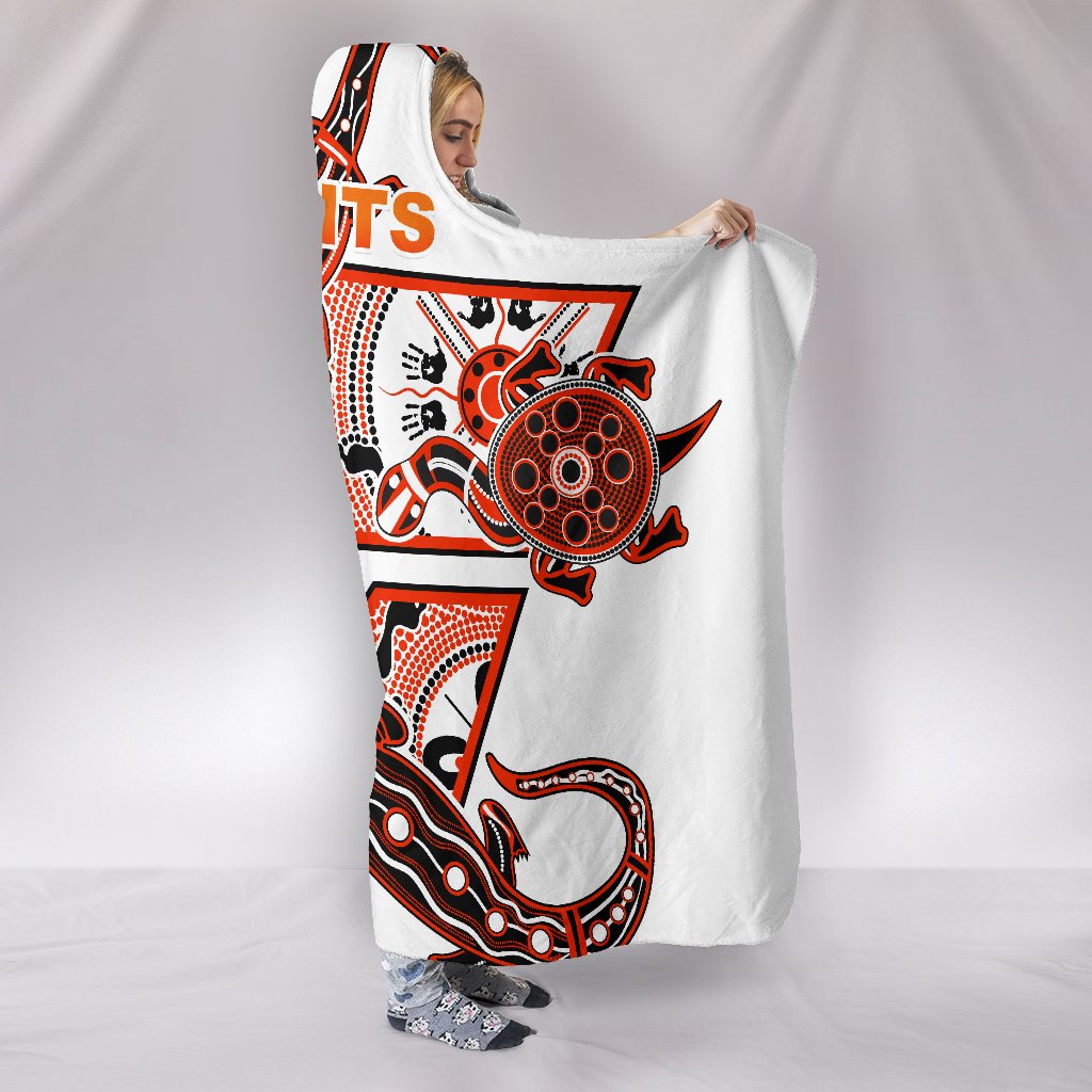 gws-giants-hooded-blanket-simple-indigenous