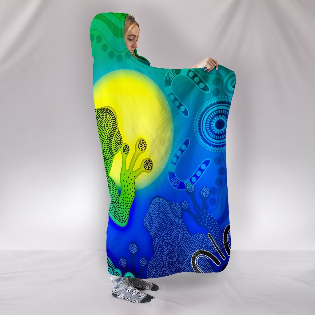aboriginal-hooded-blanket-indigenous-frog-blue