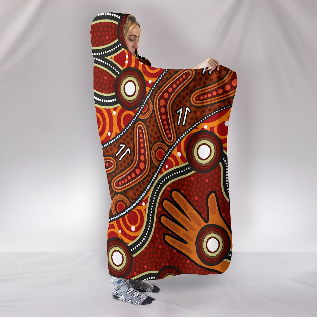 aboriginal-hooded-blsnket-indegenous-dot-painting-art