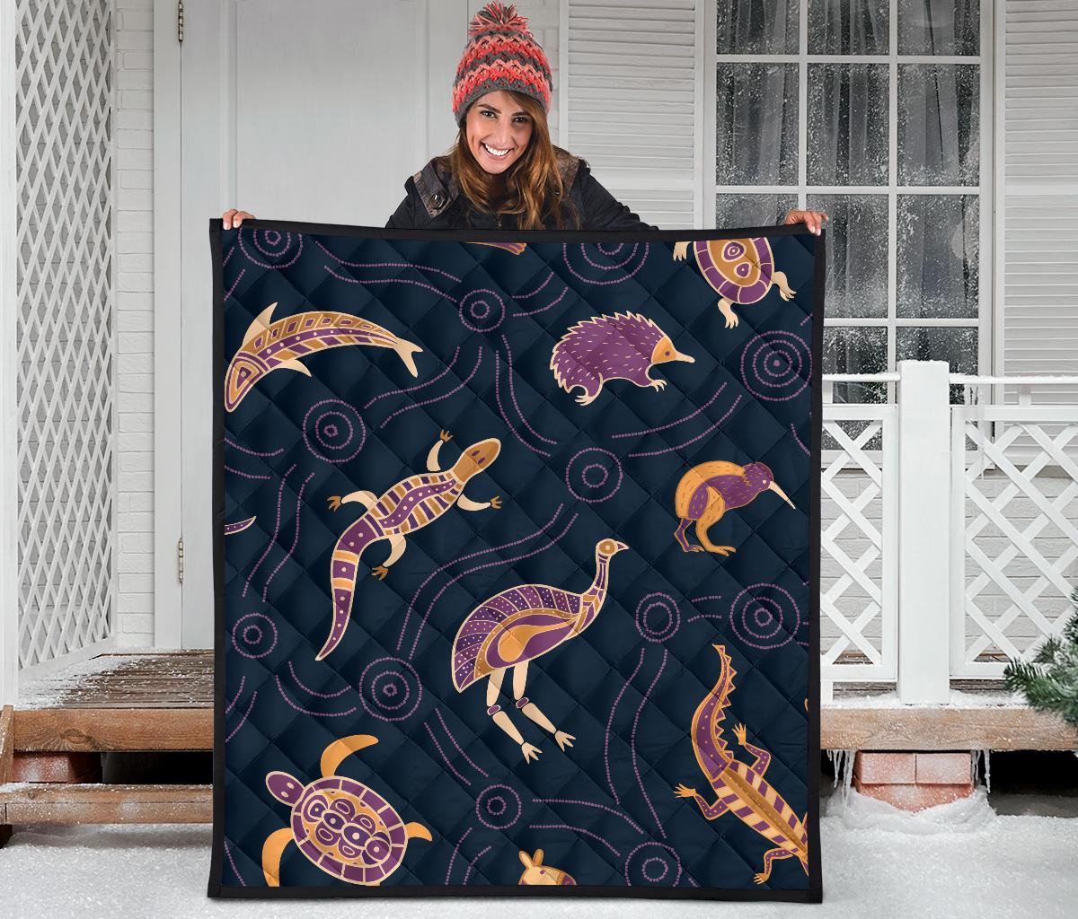 Premium Quilt - Indigenous Animals Patterns - Vibe Hoodie Shop