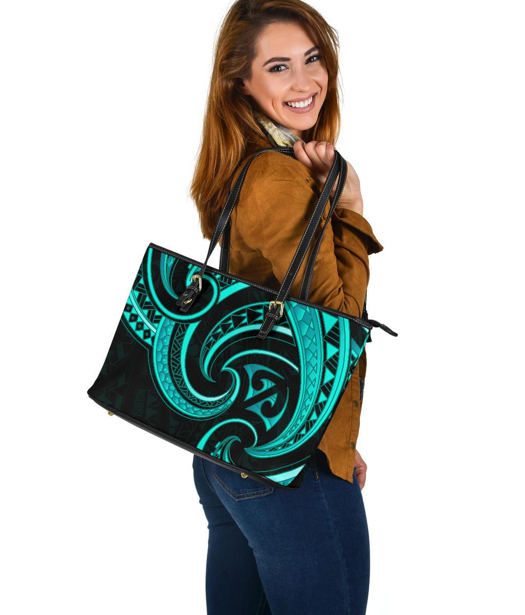 new-zealand-maori-mangopare-large-leather-tote-polynesian-turquoise