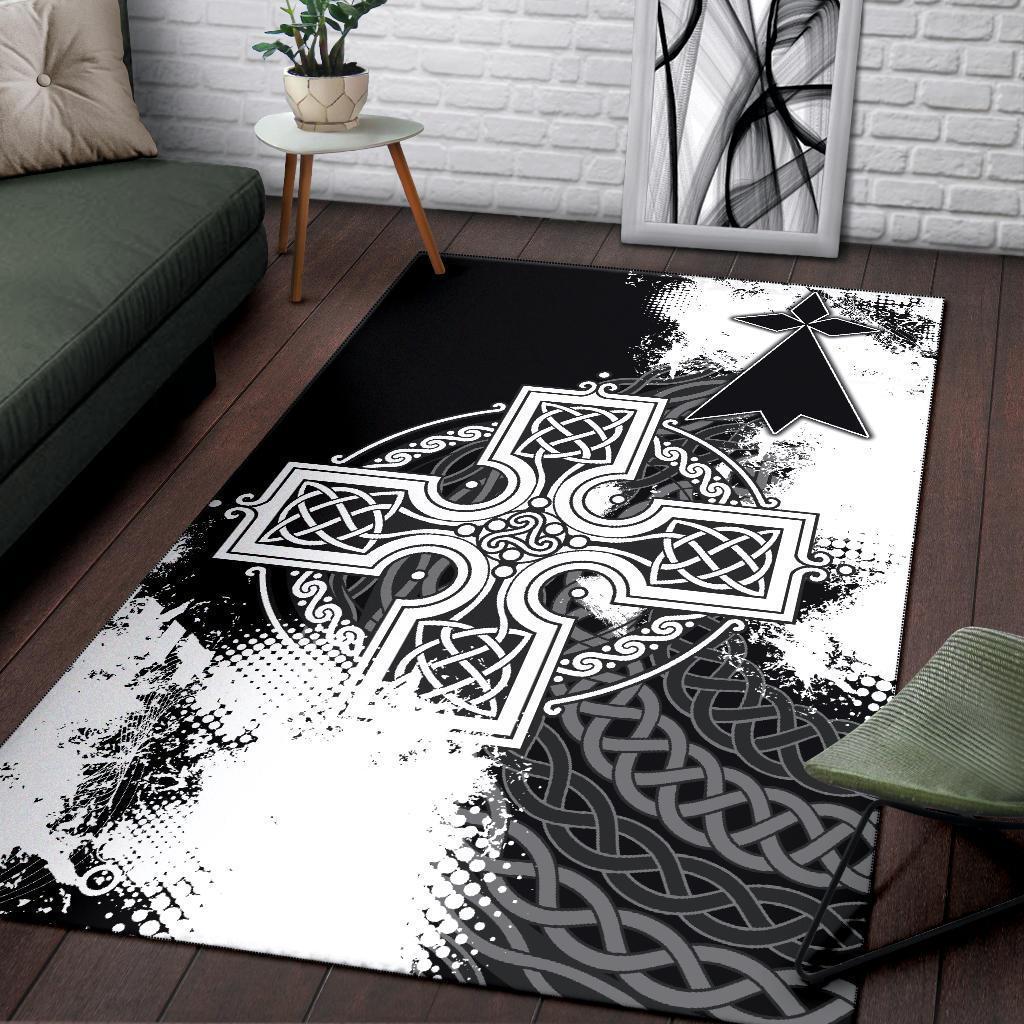 Brittany Area Rug - Brittany Celtic Cross - Vibe Hoodie Shop