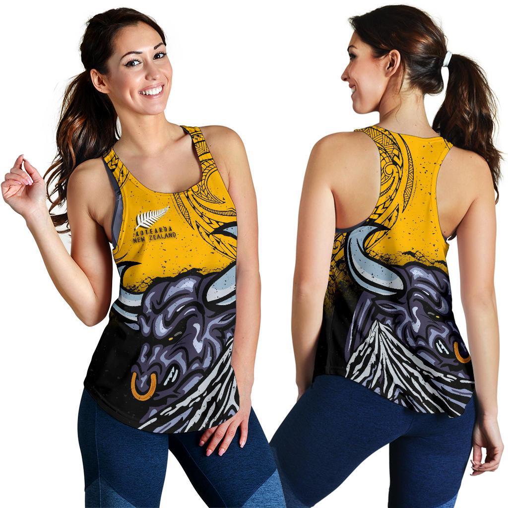 New Zealand Maori Women Racerback Tank Taranaki Bull - Vibe Hoodie Shop