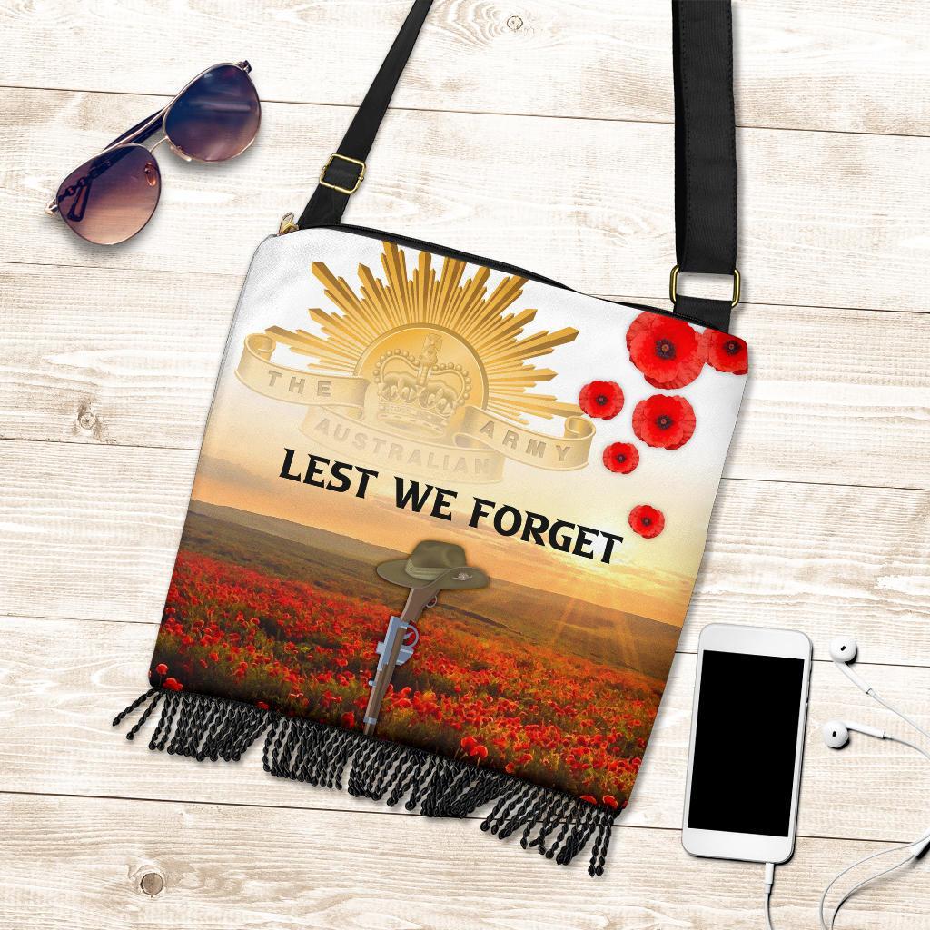 anzac-day-2021-crossbody-boho-handbag-we-will-remember-them
