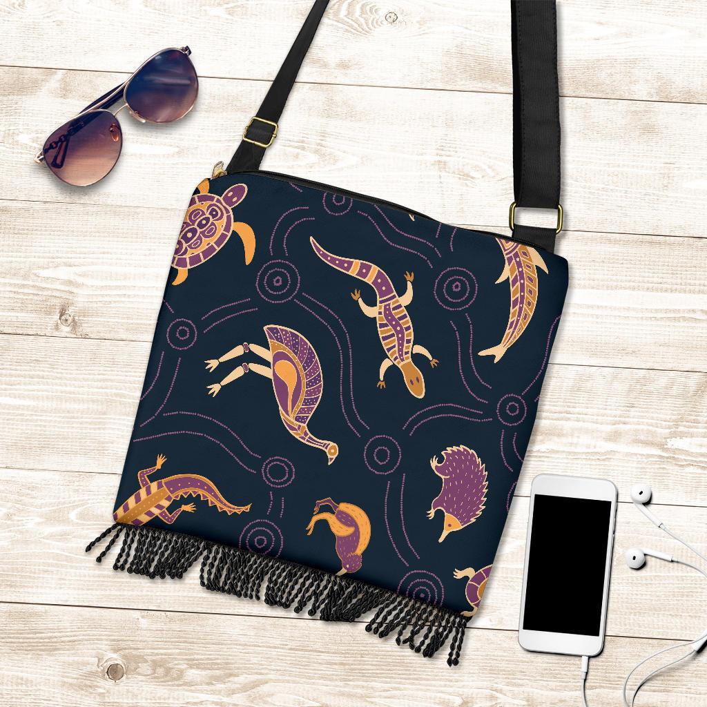 boho-handbag-indigenous-animals-patterns