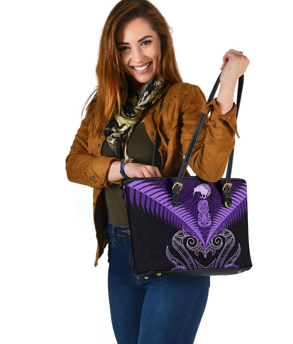 maori-manaia-new-zealand-small-leather-tote-purple