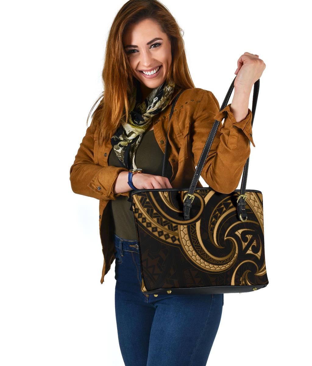 new-zealand-maori-mangopare-small-leather-tote-polynesian-gold