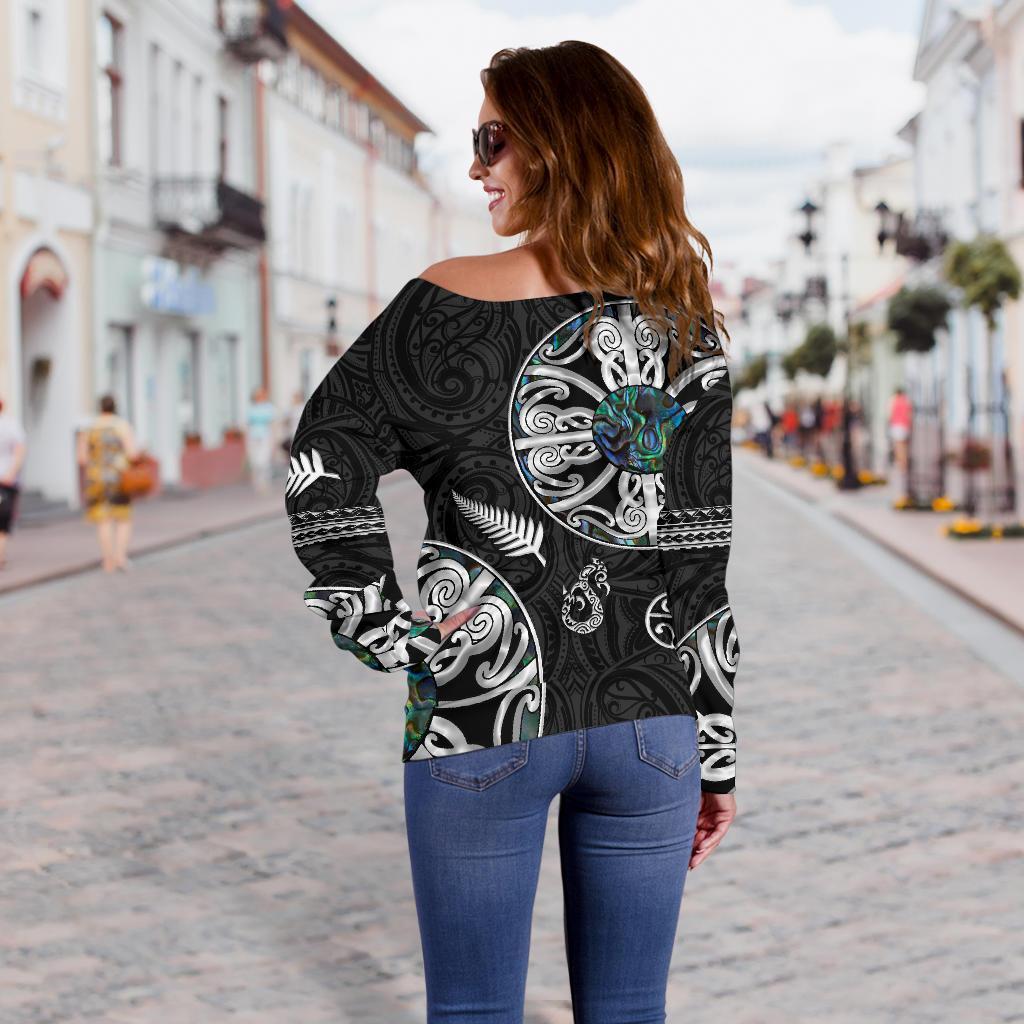 New Zealand Aotearoa Women Off Shoulder Sweater, Maori Mangopare Paua Shell - Vibe Hoodie Shop