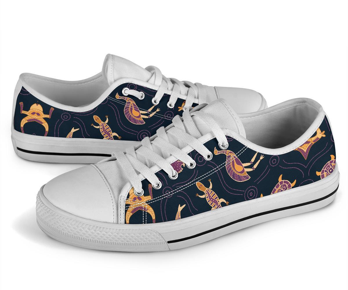 Low Top Shoes - Indigenous Animals Patterns - Vibe Hoodie Shop