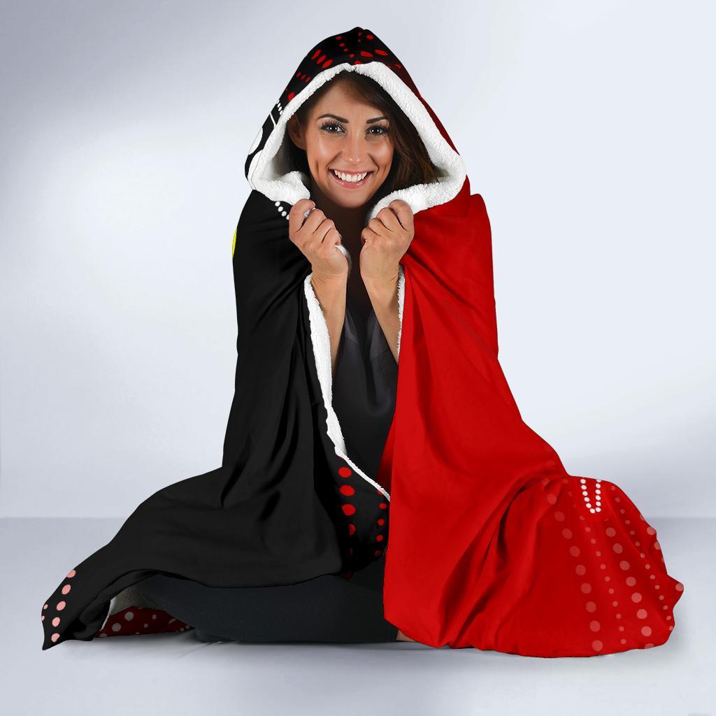 aboriginal-hooded-blanket-two-indigenous-lizard