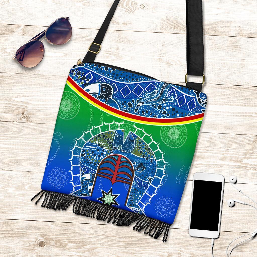 crossbody-boho-handbag-torres-strait-symbol-with-aboriginal-patterns