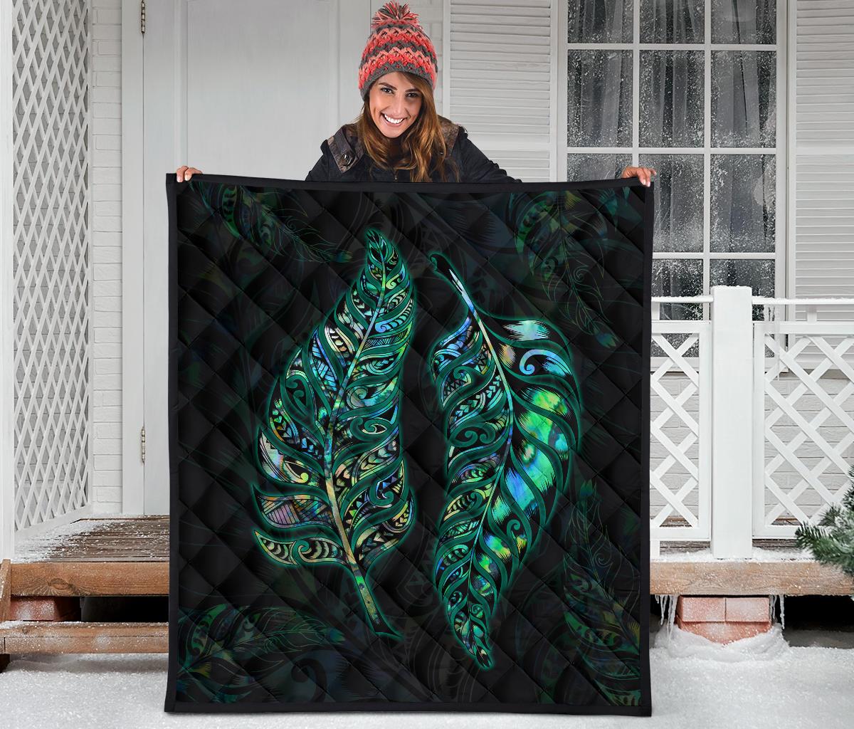 New Zealand Silver Fern Couple Premium Quilt Paua Shell - Vibe Hoodie Shop