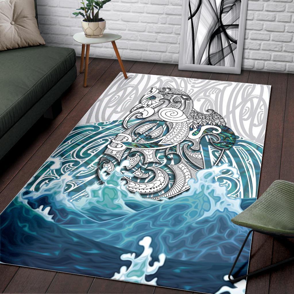 Maori Manaia The Blue Sea Area Rug, White - Vibe Hoodie Shop