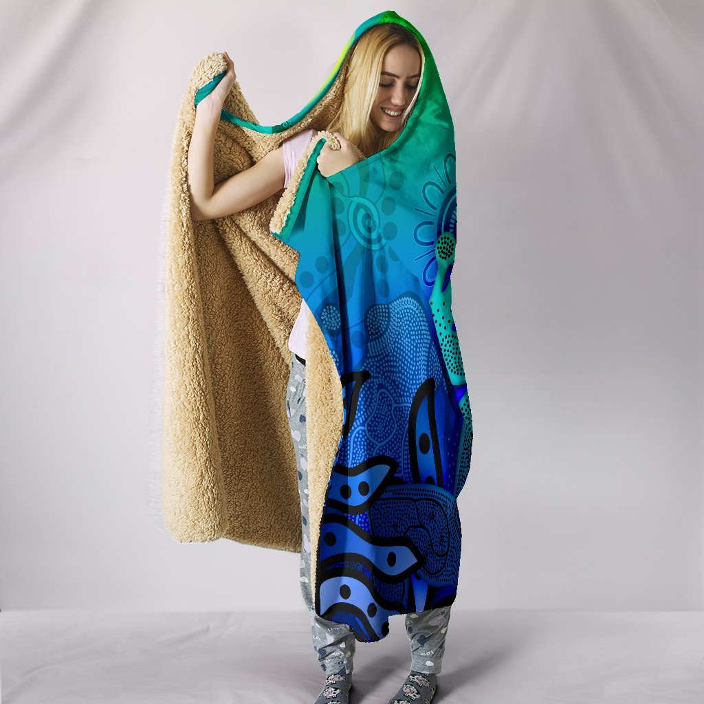 aboriginal-hooded-blanket-indigenous-frog-blue