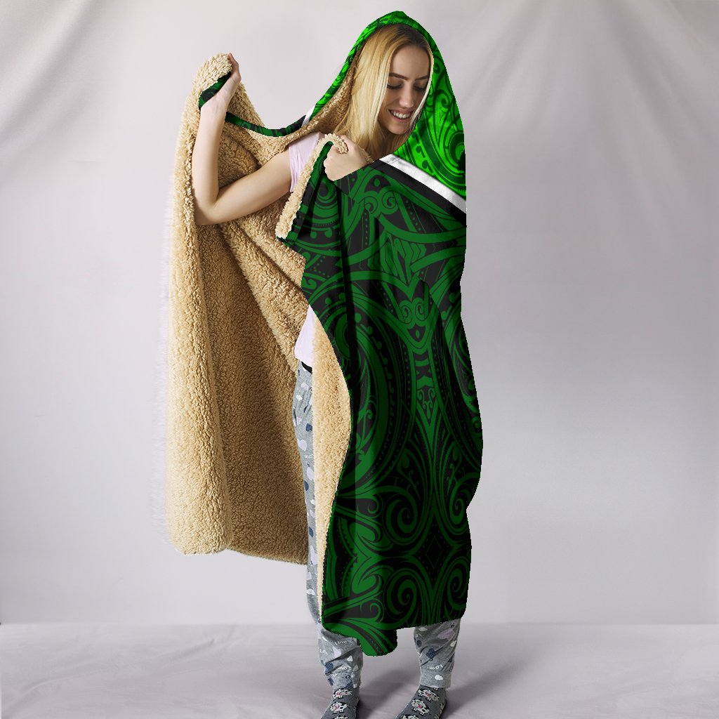 new-zealand-maori-rugby-hooded-blanket-pride-version-green