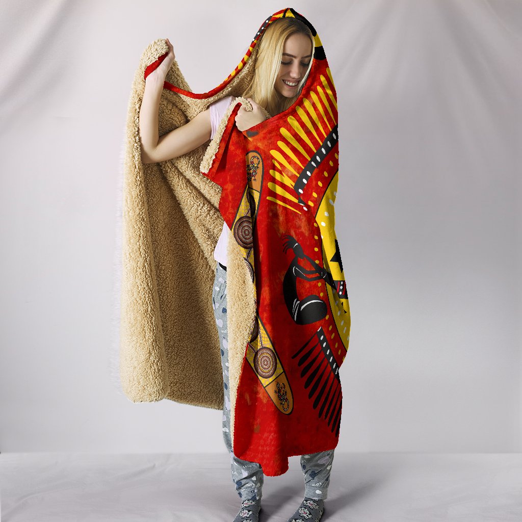 aboriginal-hooded-balnket-boomerang-pattern