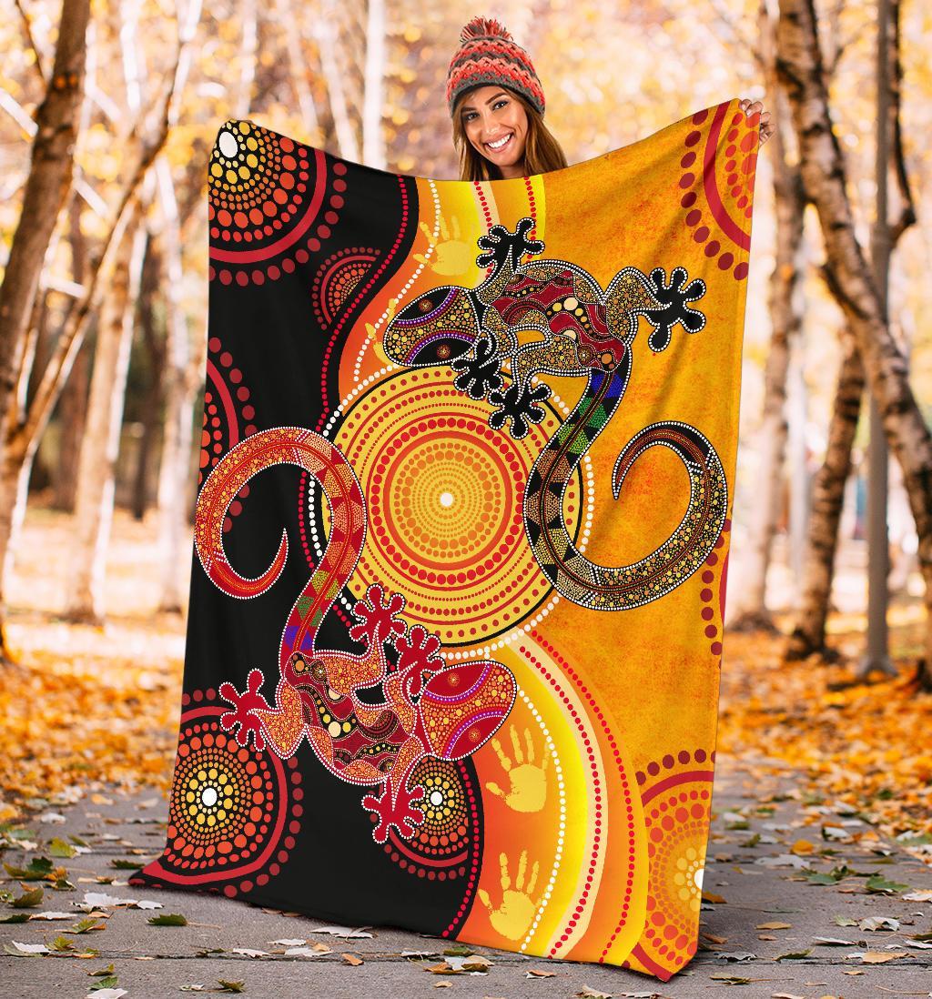 Aboriginal Premium Blanket - Couple Aboriginal Lizards - Vibe Hoodie Shop