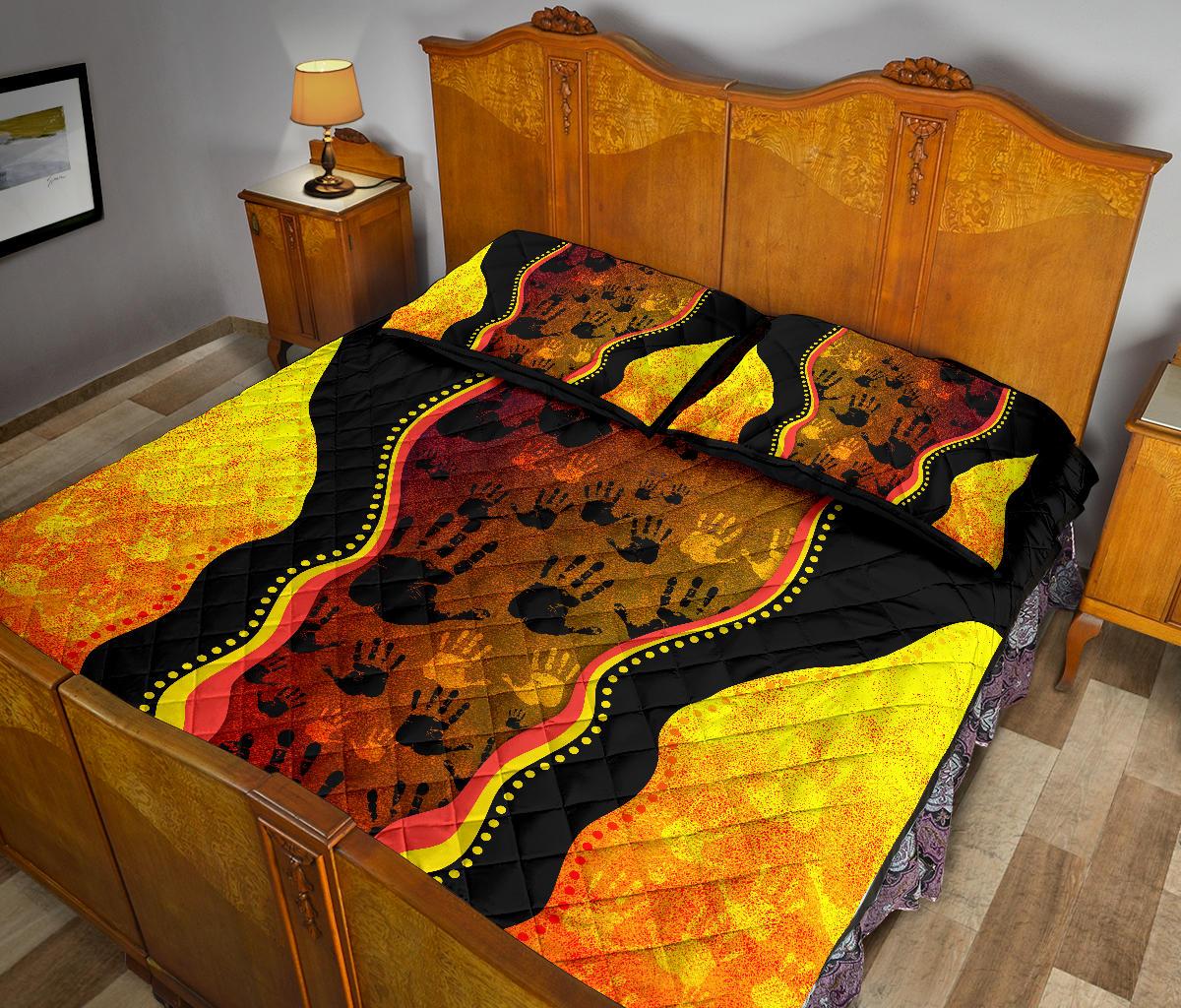 Aboriginal Quilt Cover Set, Aboriginal Rock Painting Hand Art Golden Style - Vibe Hoodie Shop