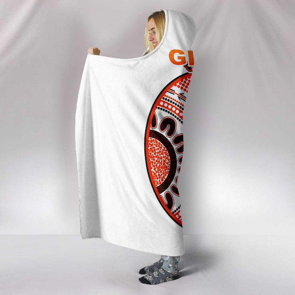 gws-giants-hooded-blanket-simple-indigenous