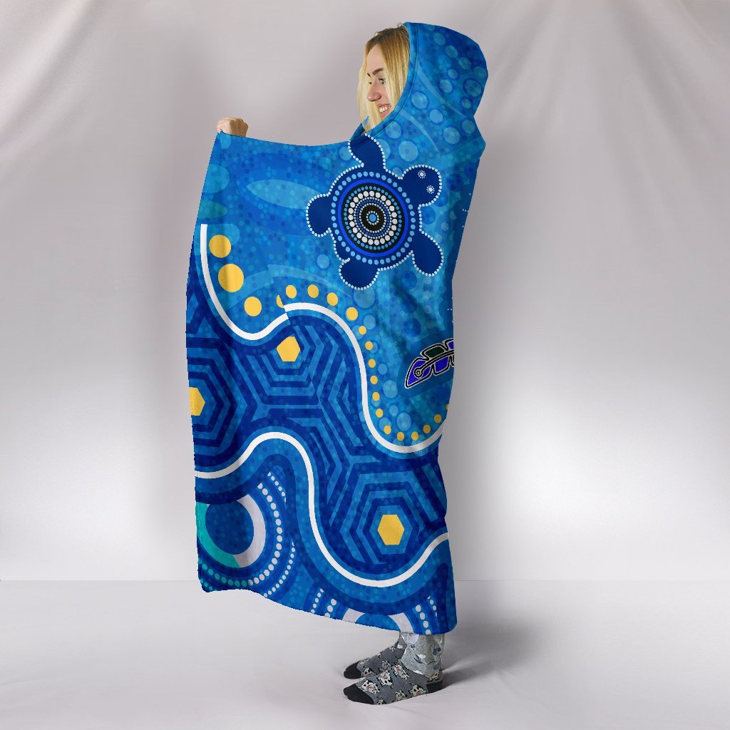 torres-strait-personalised-hooded-blanket-dhari-and-turtle