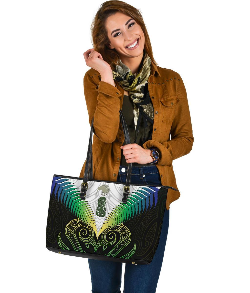 maori-manaia-new-zealand-large-leather-tote-rasta