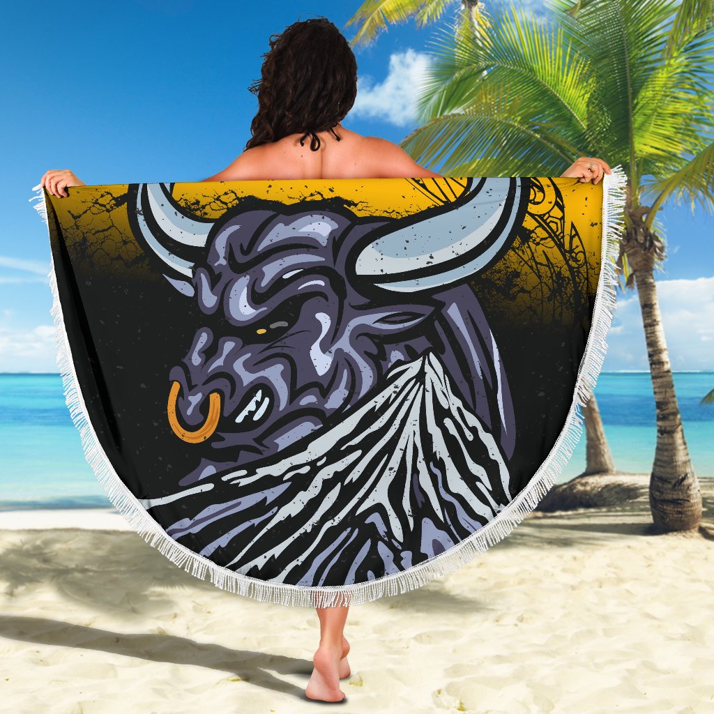 new-zealand-maori-beach-blanket-taranaki-bull