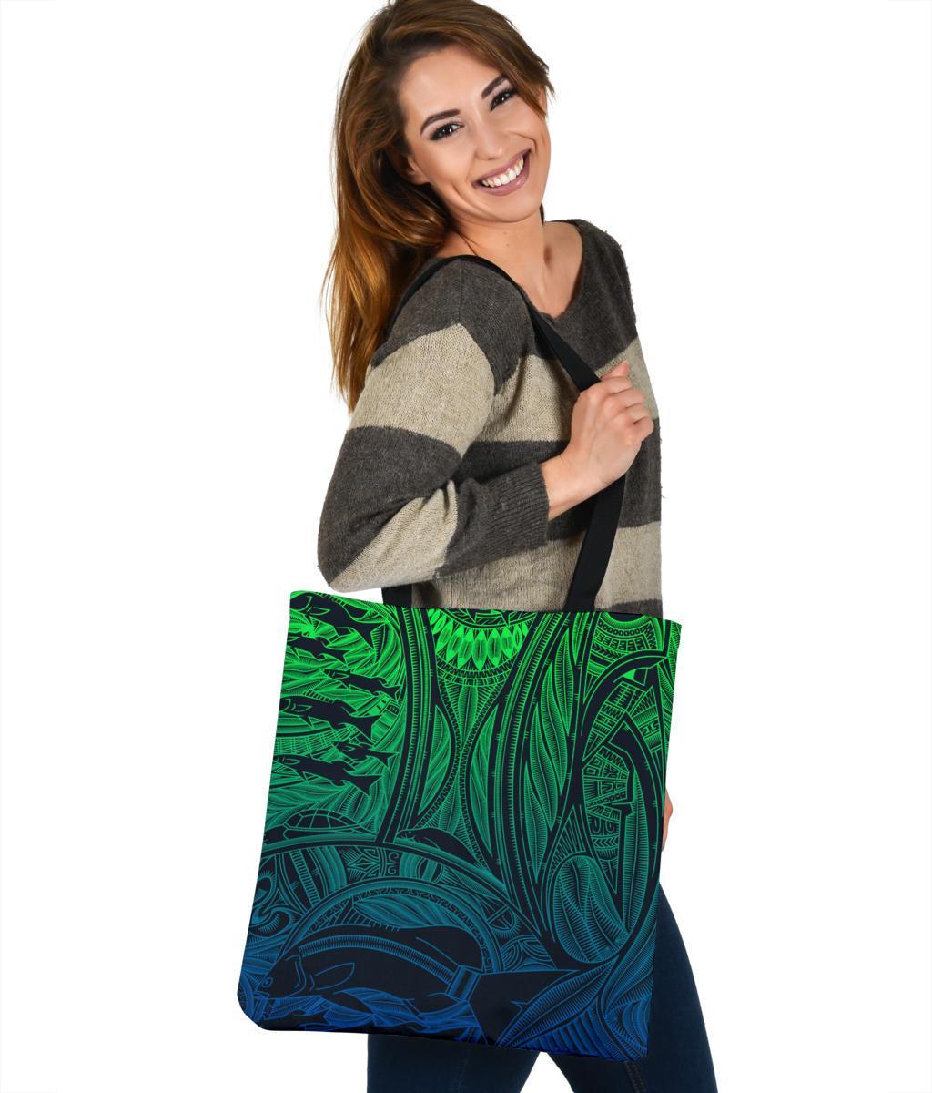 torres-strait-islanders-tote-bags-ocean-art