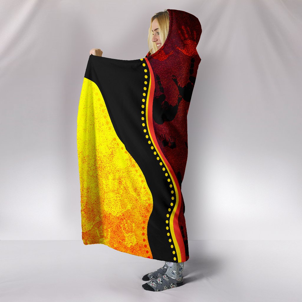 hooded-blanket-aboriginal-rock-painting-hand-art-golden-style