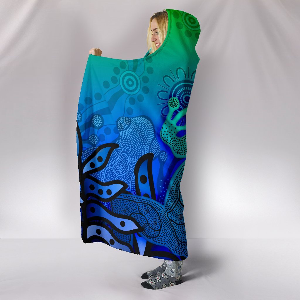aboriginal-hooded-blanket-indigenous-frog-blue