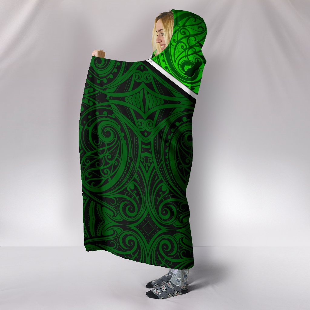 new-zealand-maori-rugby-hooded-blanket-pride-version-green