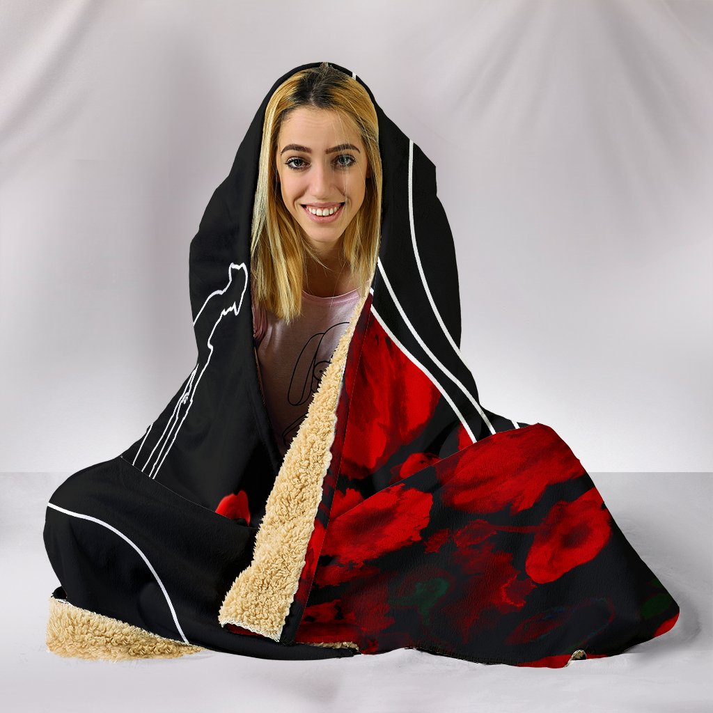 anzac-lest-we-forget-hooded-blanket-poppy-flowers