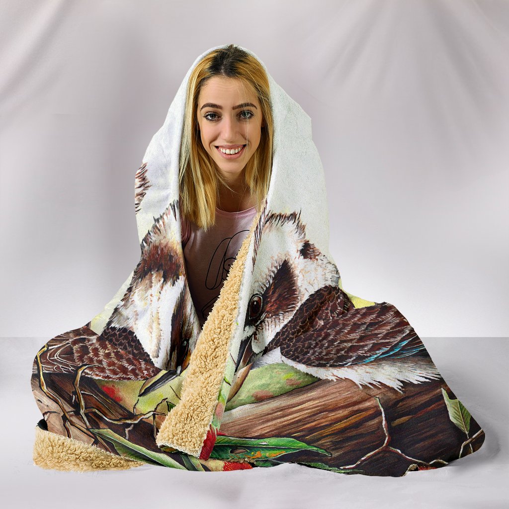 hooded-blanket-kookaburra-with-waratah