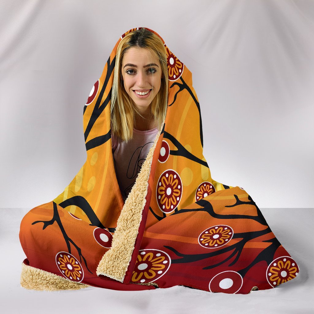 aboriginal-hooded-blanket-tree-in-spring-season
