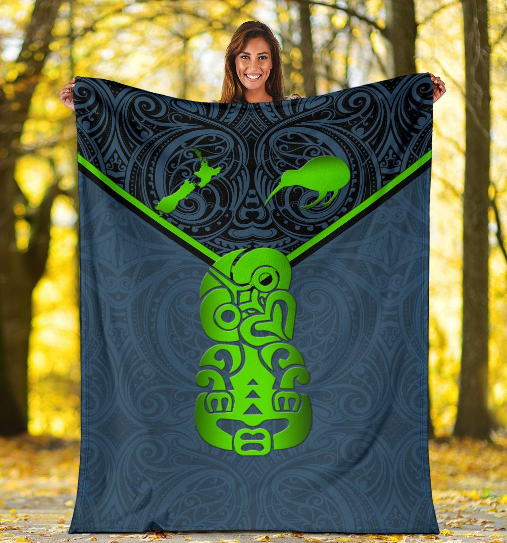 New Zealand Maori Rugby Premium Blanket Pride Version - Navy - Vibe Hoodie Shop