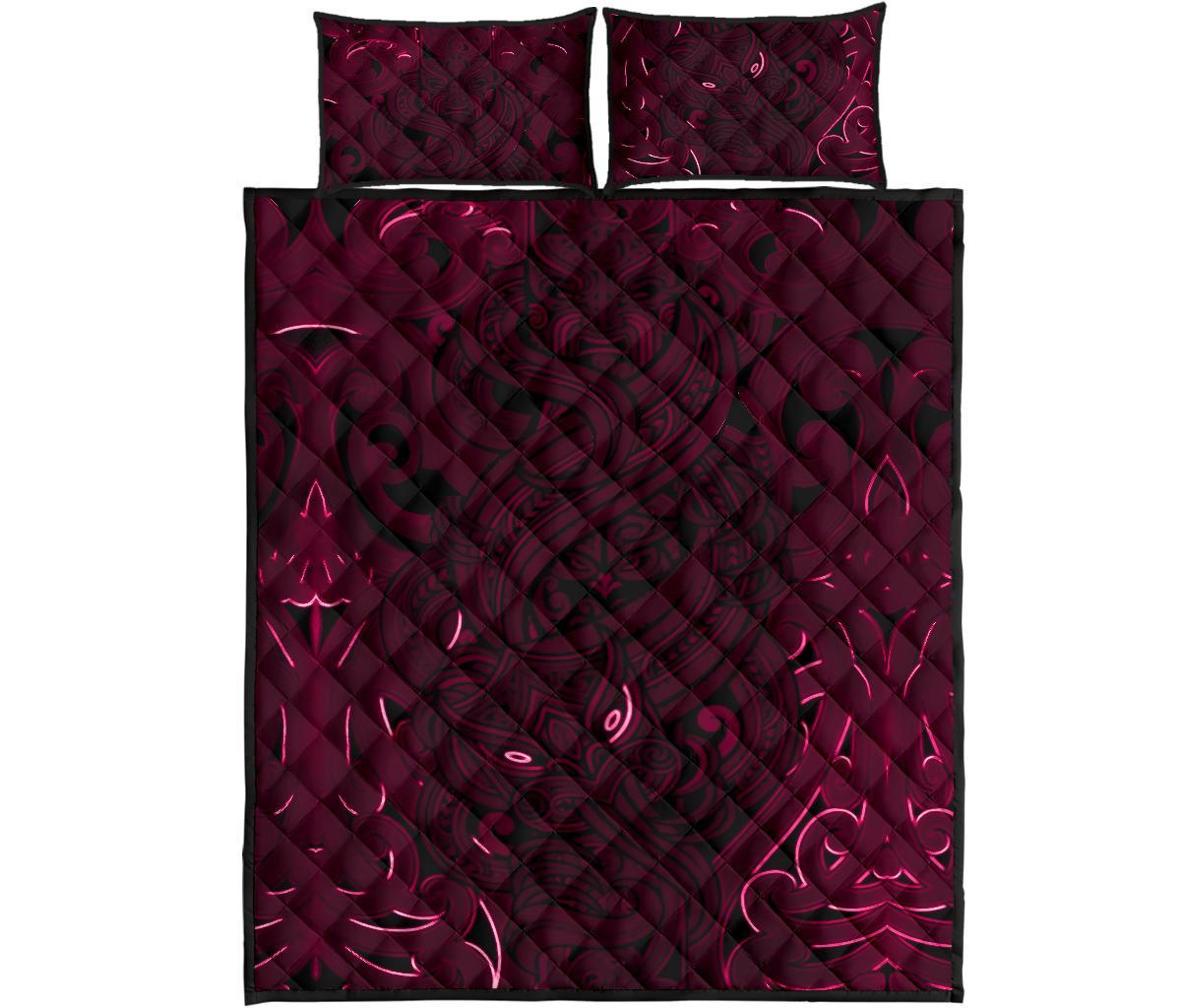 New Zealand Quilt Bed Set, Maori Gods Quilt And Pillow Cover Tumatauenga (God Of War) - Pink - Vibe Hoodie Shop