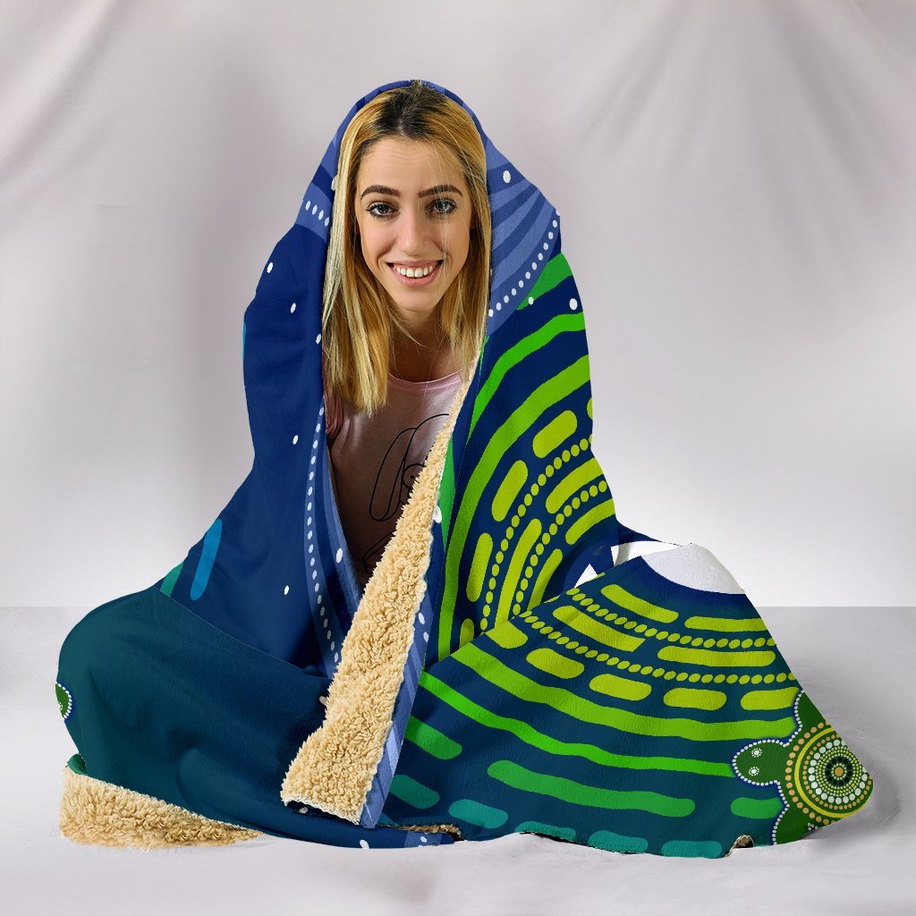 torres-strait-islanders-hooded-blanket-aboriginal-turtle