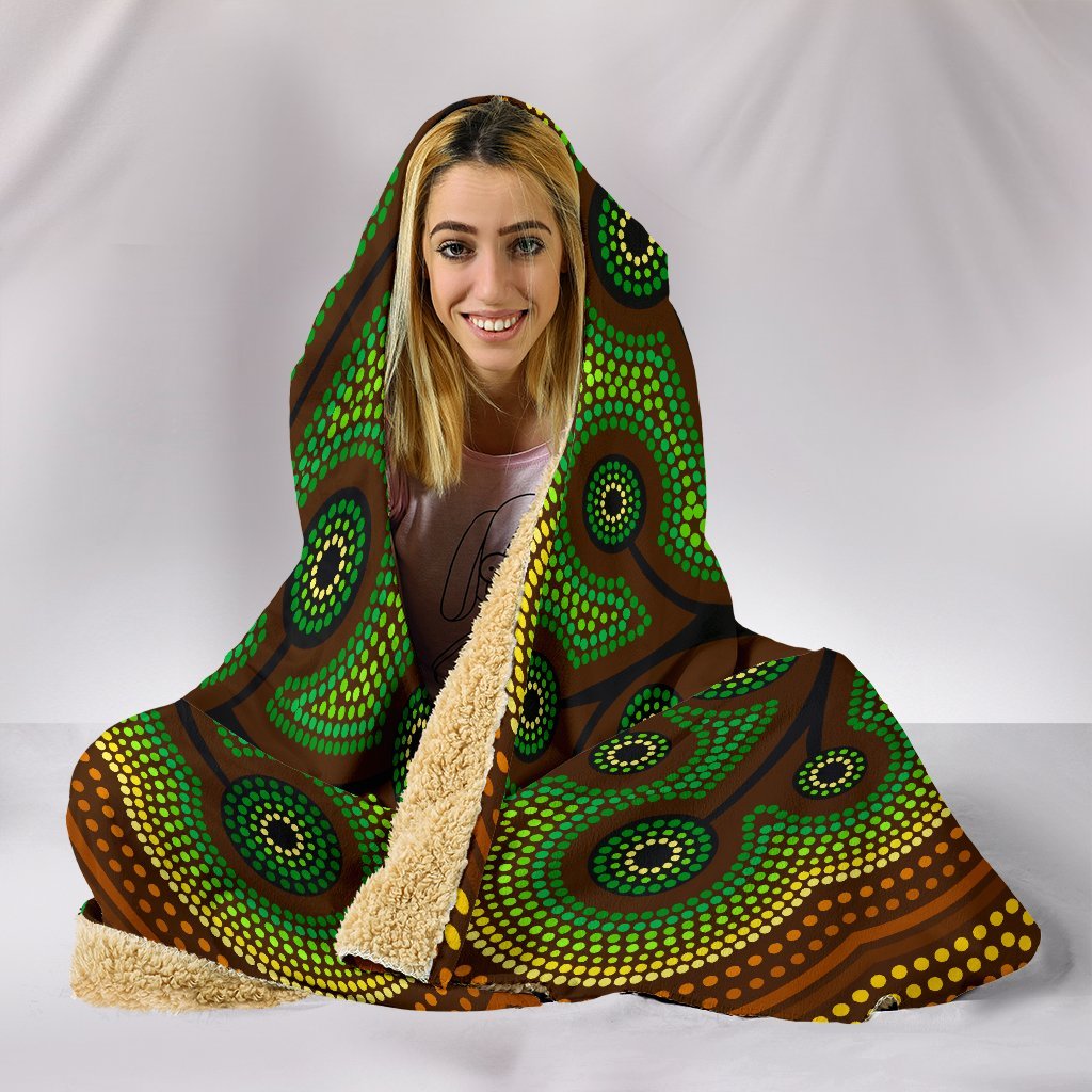 aboriginal-hooded-blanket-tree-dot-painting-art