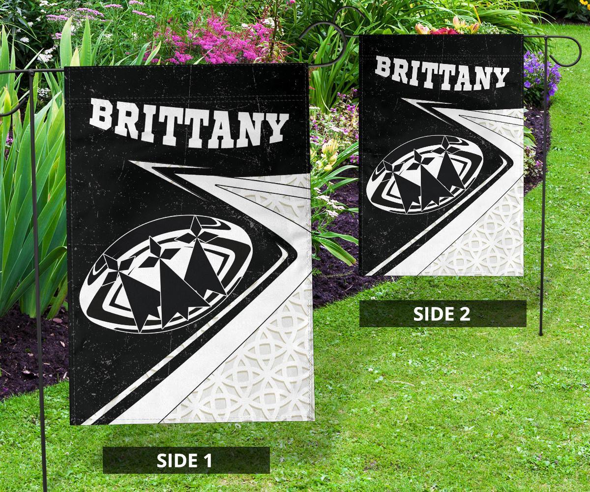 Brittany Rugby Flag - Celtic Bretagne Rugby Ball - Vibe Hoodie Shop