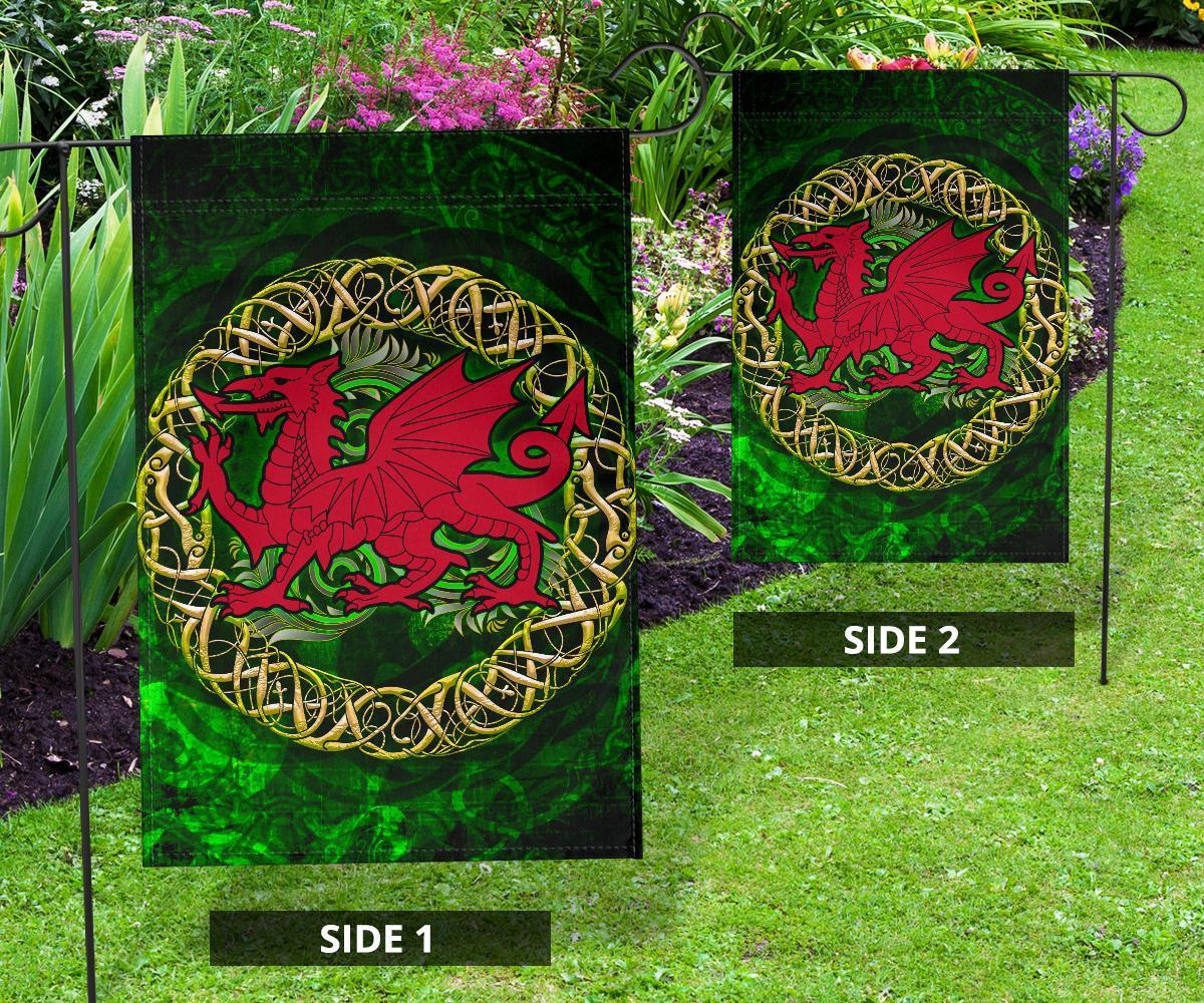 Wales Celtic Flag - Cymru Celtic Tree - Vibe Hoodie Shop