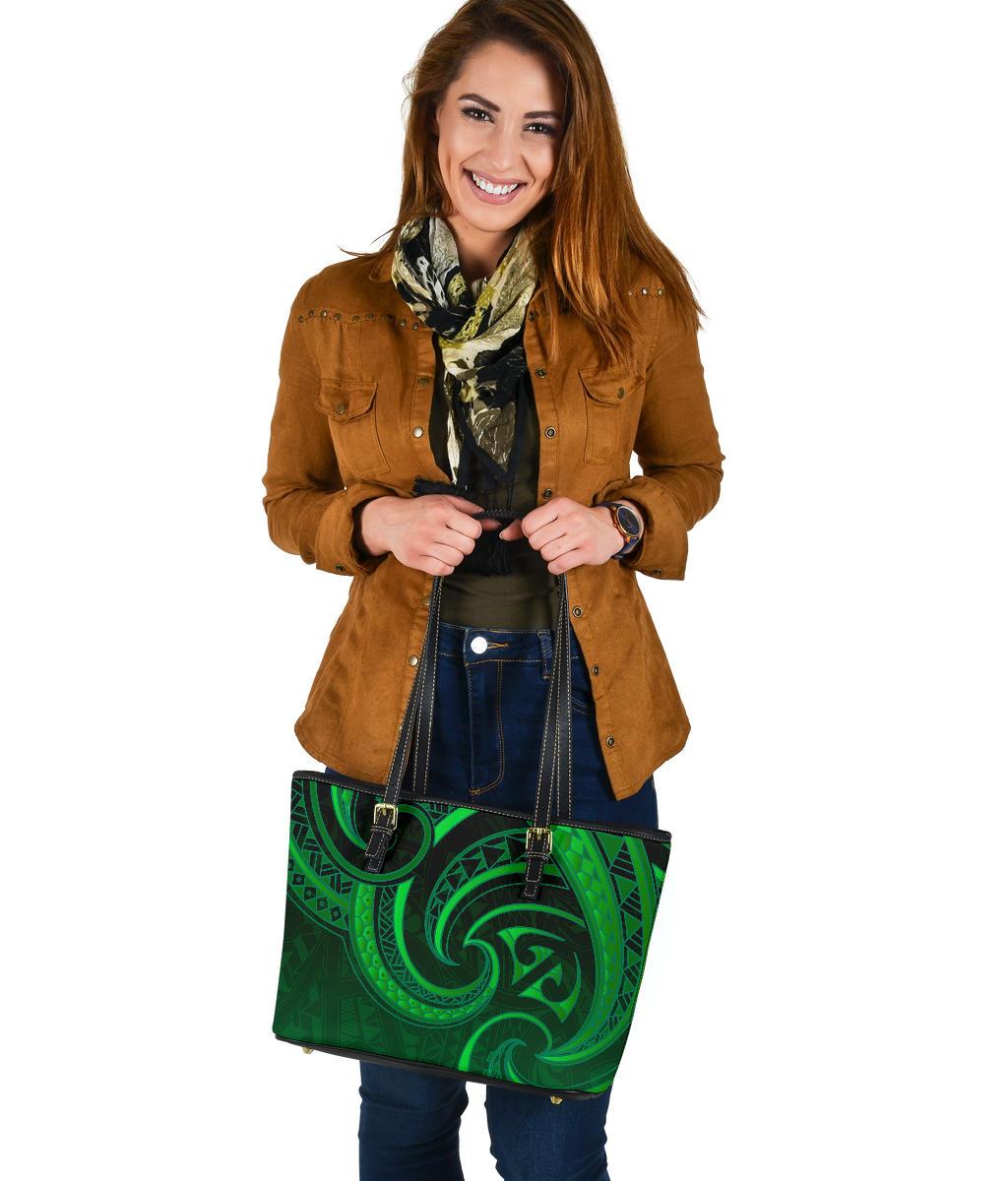 new-zealand-maori-mangopare-small-leather-tote-polynesian-green